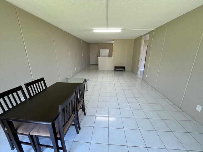 Building Photo - Valleyview Melemanu (Mililani) - 1 bedroom unit with remodeled kitchen and parking