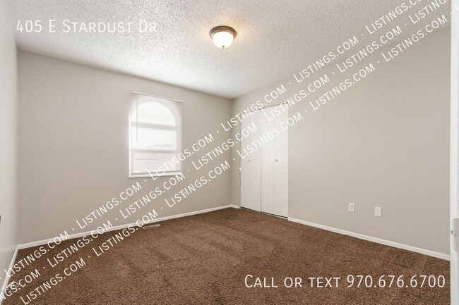 Building Photo - 405 E Stardust Dr