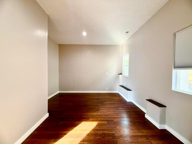 Building Photo - 2154 Wasatch Blvd