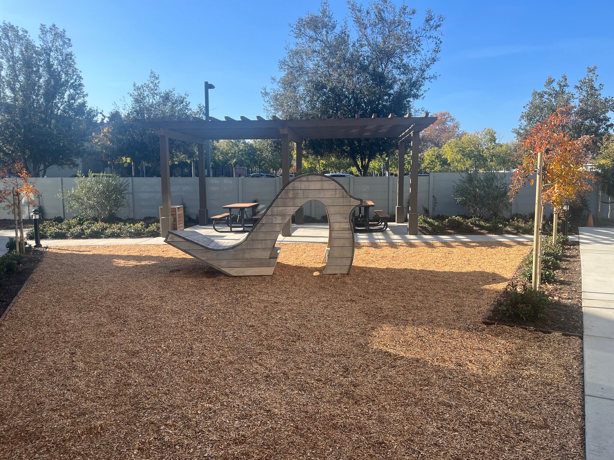 Building Photo - 3828 Norbridge Ave