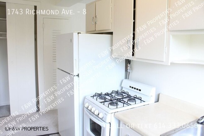 Building Photo - 1743 Richmond Ave