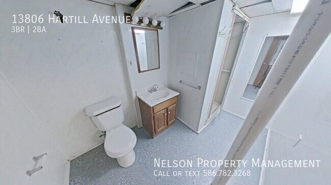 Building Photo - 13806 Hartill Ave