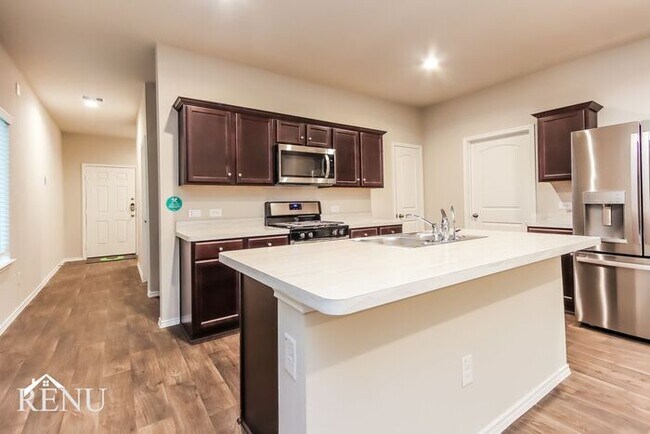 Building Photo - 2407 Heeney Pk Ln
