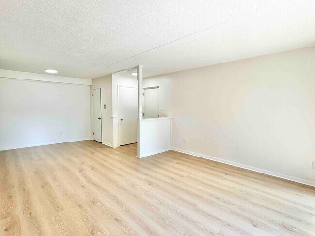 Building Photo - 3602 Rustic Ln