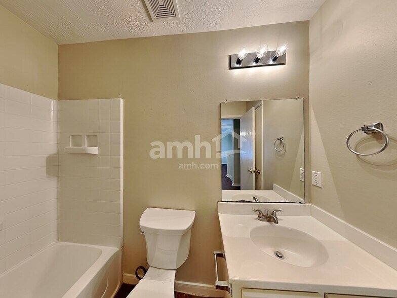 Building Photo - 5018 Steel Meadows Ln