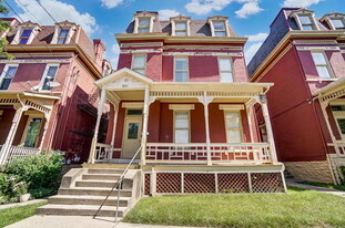 Building Photo - 850 Lincoln Ave