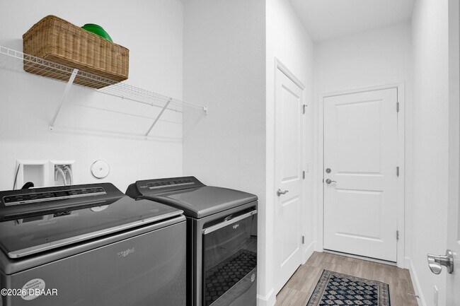 Building Photo - 243 Hang Loose Wy