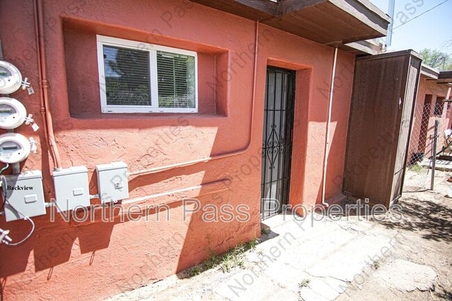 Building Photo - 7320 Dale Rd