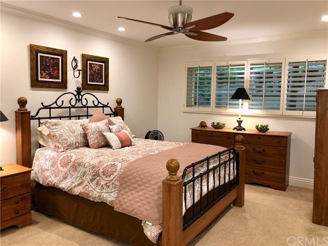 Building Photo - 423 Avenida Granada