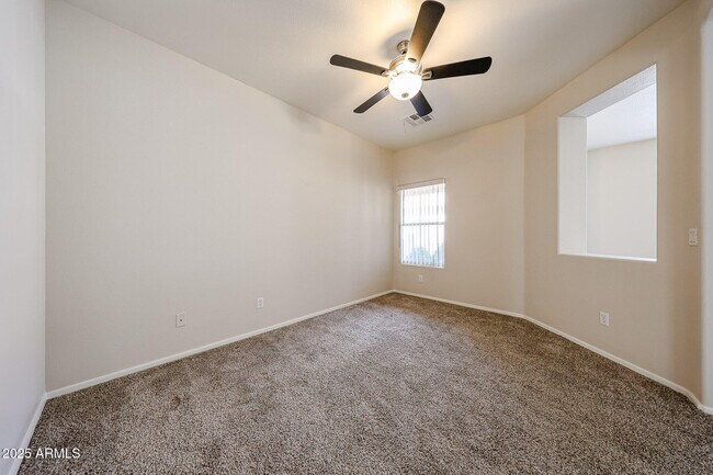 Building Photo - 8442 W Mary Ann Dr