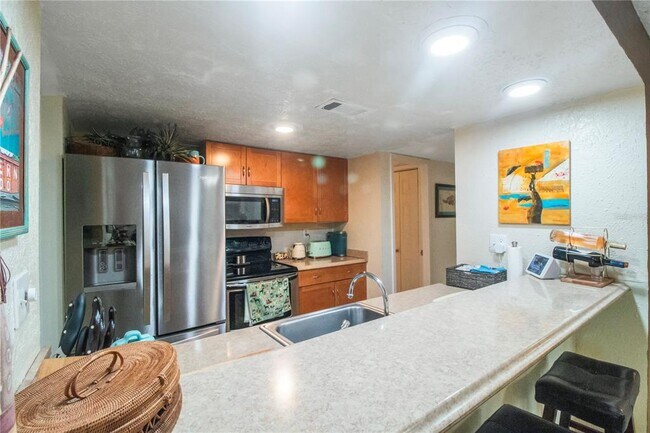 Building Photo - 3710 41st Way S