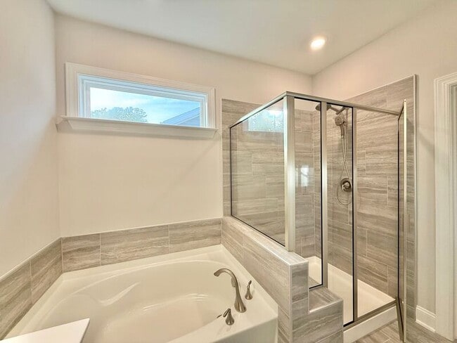 Building Photo - 6013 Balance Ct