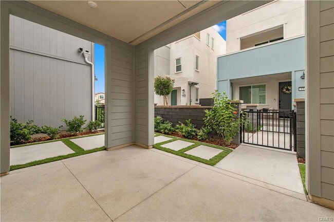 Building Photo - 136 Ruby Rd