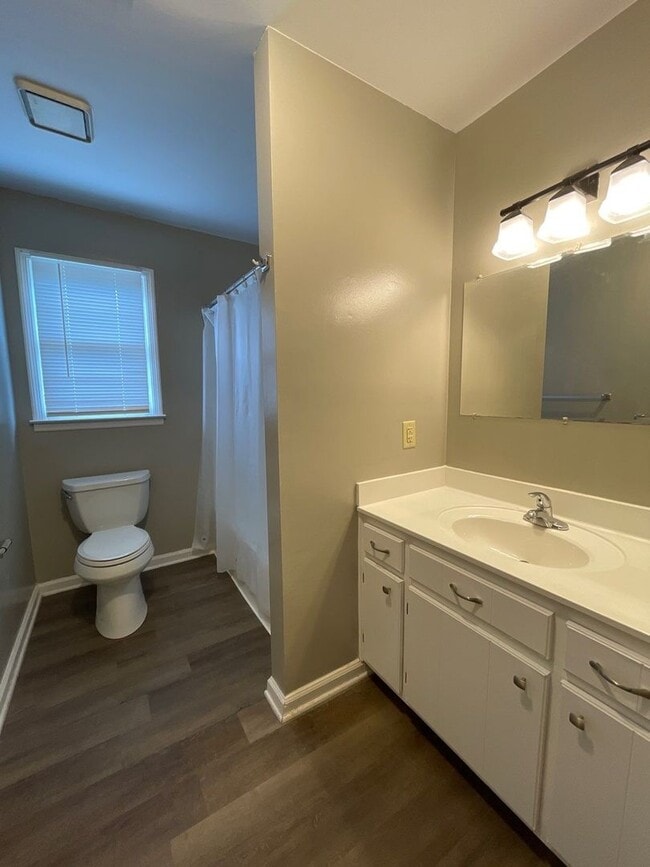 Building Photo - 3638 Barfield Crescent Rd
