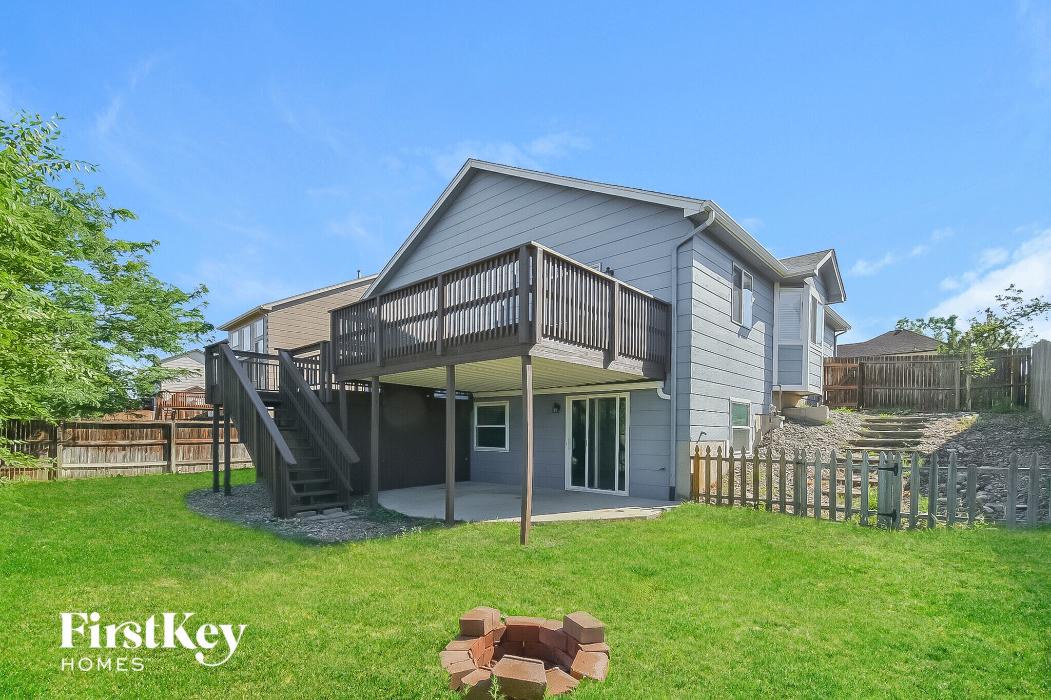 Building Photo - 5322 Bradley Cir