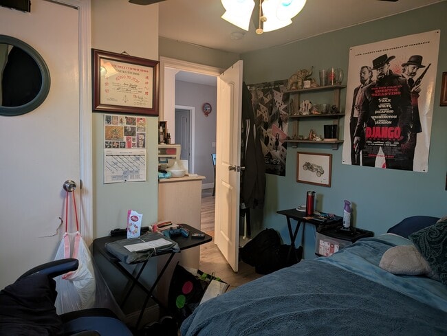 Building Photo - 15 Plandome Pl