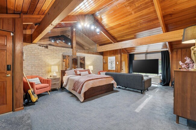 Building Photo - 29 Winged Foot Dr