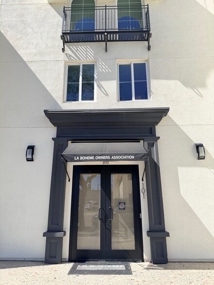 Onsite Management Office - 3950 Ohio St