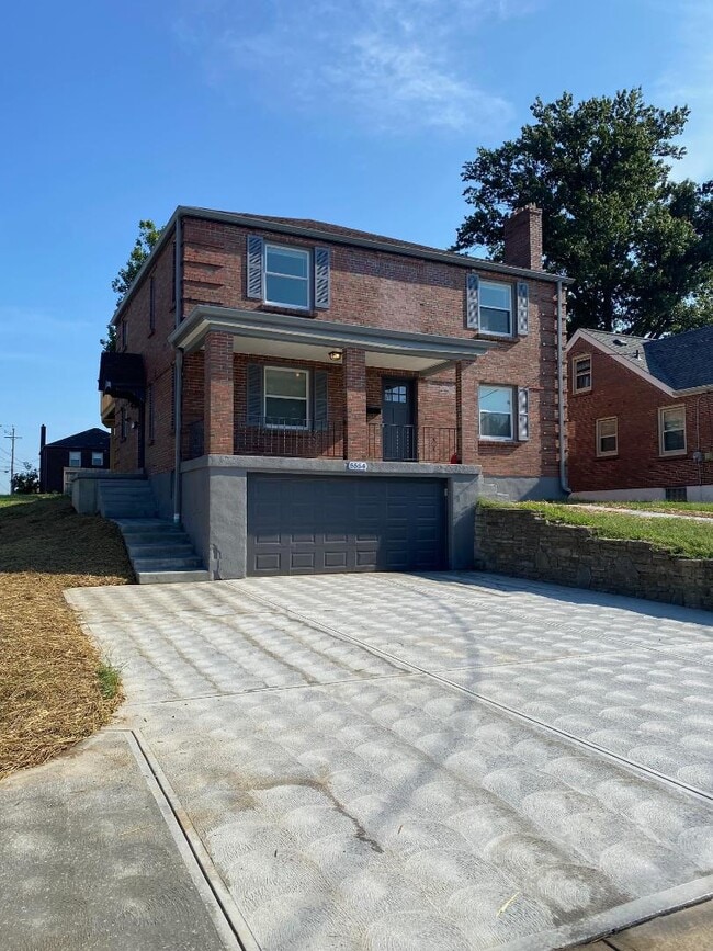 Building Photo - 5554 Karen Ave
