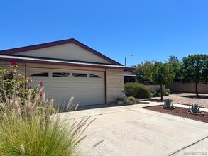 Building Photo - 9603 Pebble Beach Dr