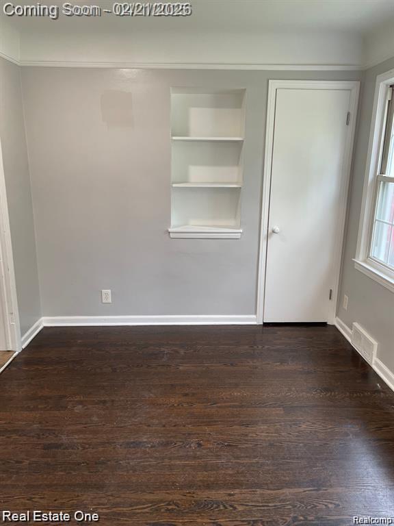 Building Photo - 6991 Colonial St