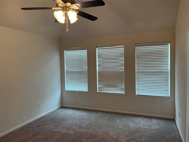 Building Photo - 14834 Waverly Hill Ln