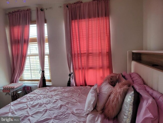 Building Photo - 12347 Echo Hill Pl