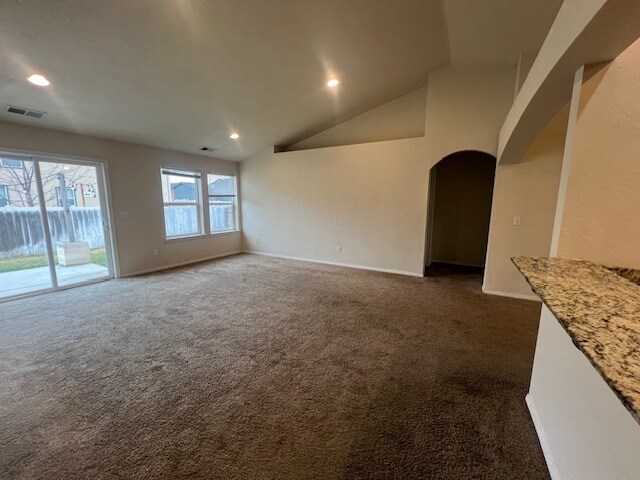 Building Photo - 3 Bed 2 Bath House in Nampa!
