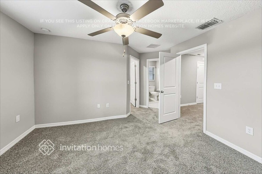 Building Photo - 8477 Druid Oaks Ln