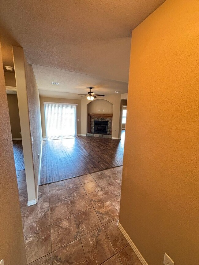Building Photo - READY NOW! Your Future Home in Clabber Creek! Lawn Maintenance Included!