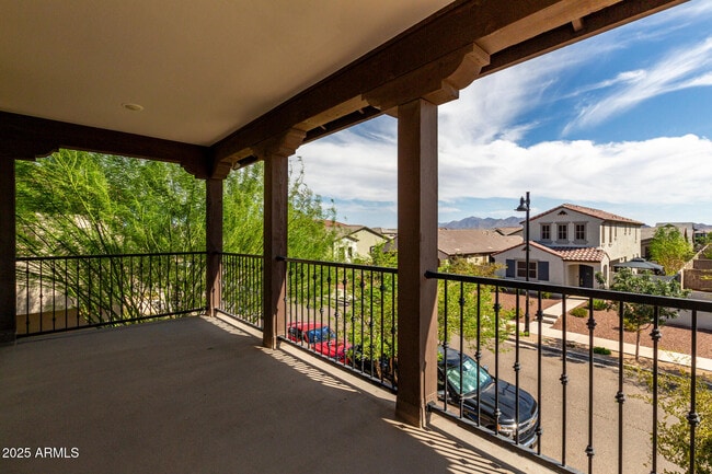 Building Photo - 15142 W Sherman St