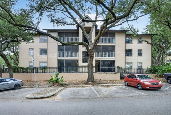Building Photo - 642 Dory Ln