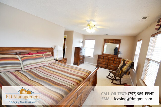 Building Photo - 3 Bedroom in York School District Availabl...