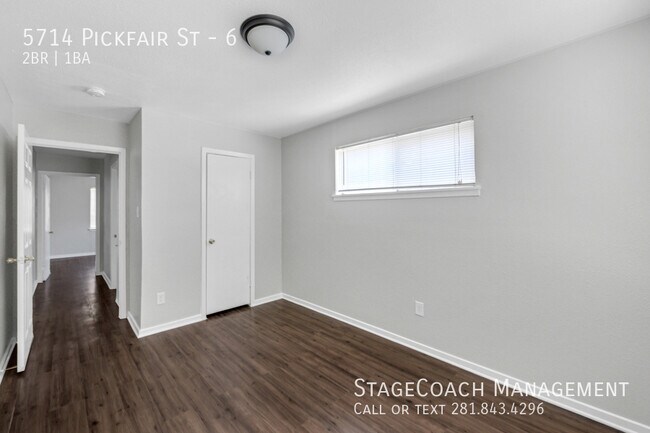 Building Photo - 5714 Pickfair St