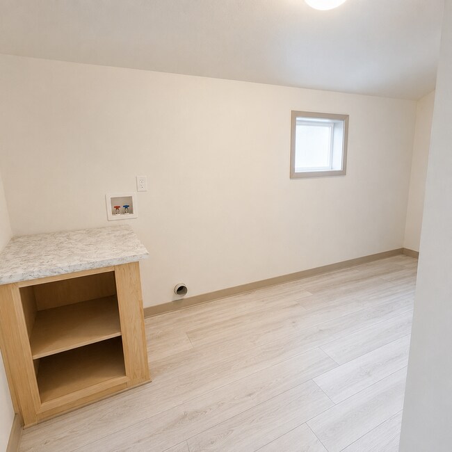 Building Photo - 120 Sturdevant Rd