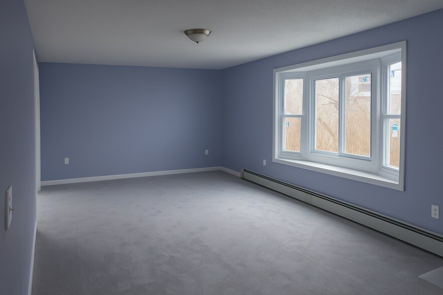 Room 1 - 47 Oak Island St