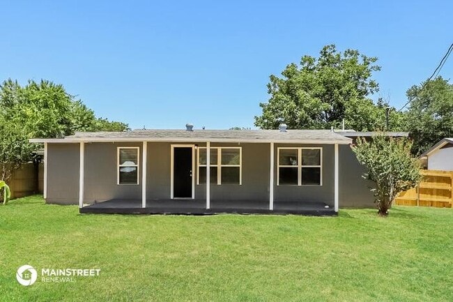 Building Photo - 450 Millwood Ln, San Antonio, TX 78216