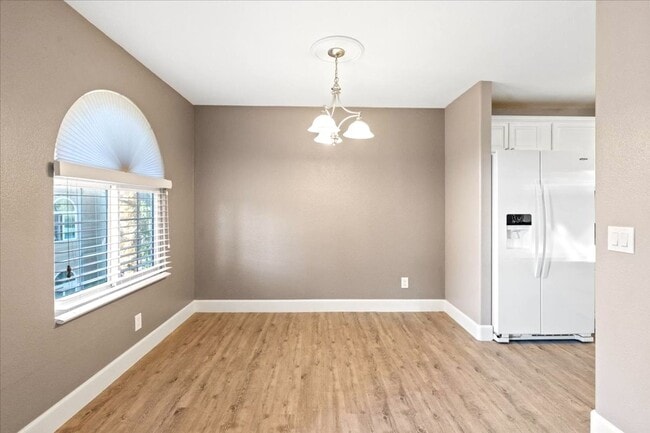 Building Photo - Status: Accepting applications