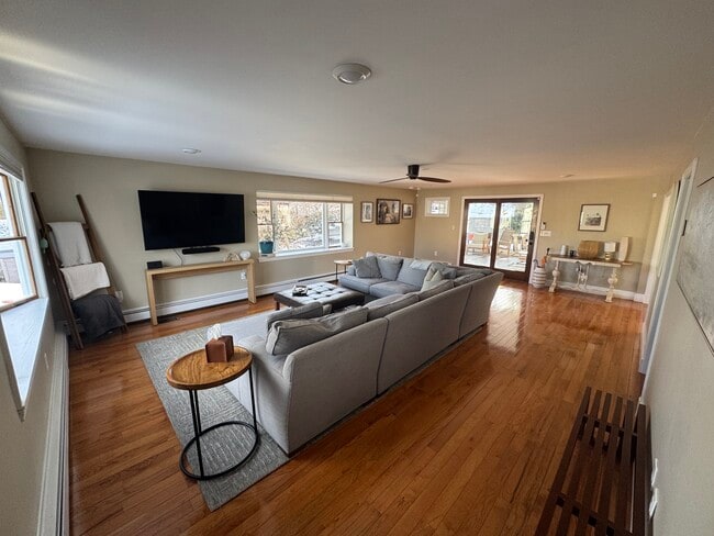 Building Photo - 78 Montclair Ave