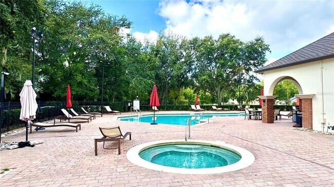 Building Photo - 6220 Hedgesparrows Ln