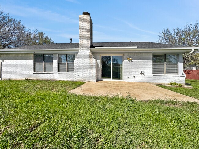 Building Photo - 6107 Ridge Top Ln