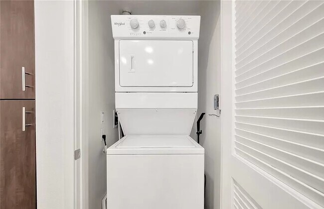 Building Photo - Comfortable Spaces You’ll Love Coming Home To