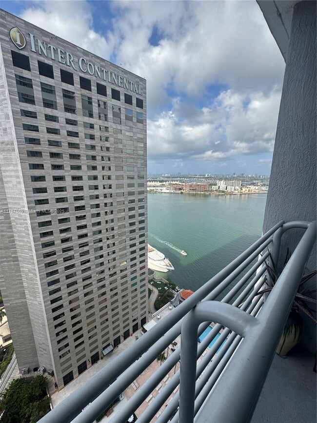 Building Photo - 335 S Biscayne Blvd