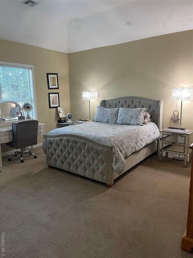 Building Photo - 23 Nicole Ct