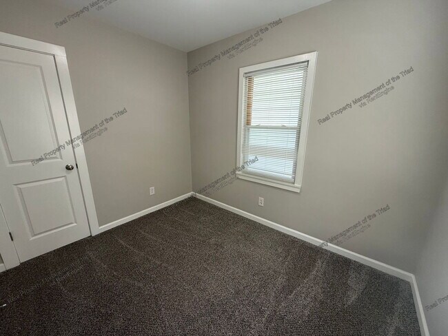 Building Photo - 507 Lowdermilk St