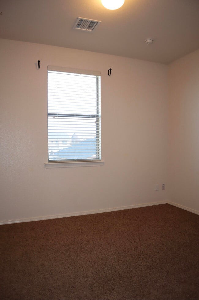 Building Photo - 5036 Copper Ranch Ave