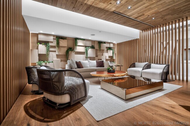 Building Photo - 2301 Collins Ave