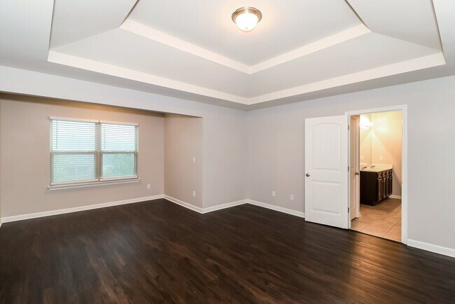 Building Photo - 4745 Carnegie Ct