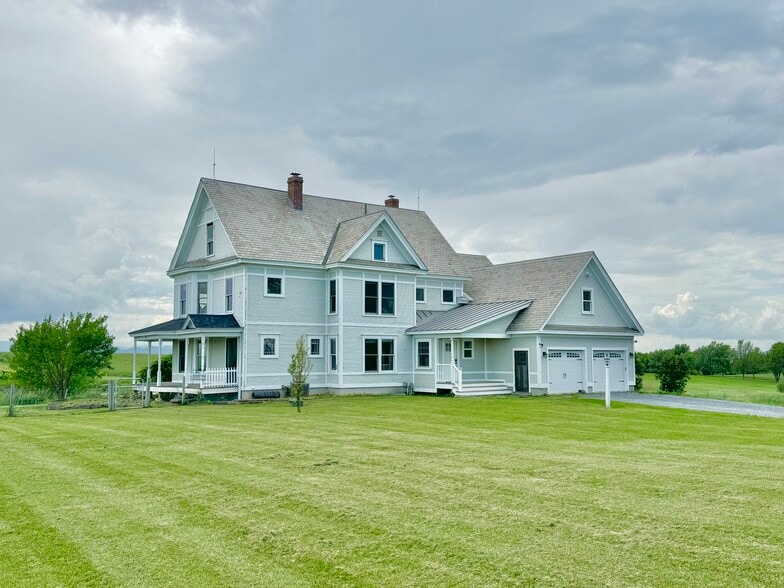 Primary Photo - 1046 Ethan Allen Hwy