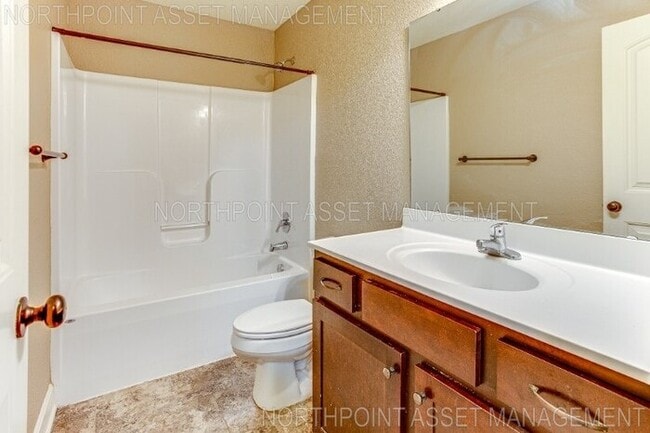 Building Photo - 50% OFF 1st Month's Rent!